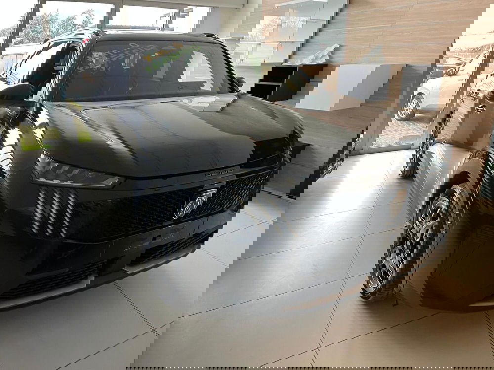 Peugeot 5008 nuova a Milano (3)