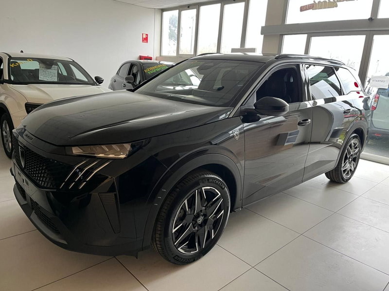 Peugeot 5008 nuova a Milano (5)