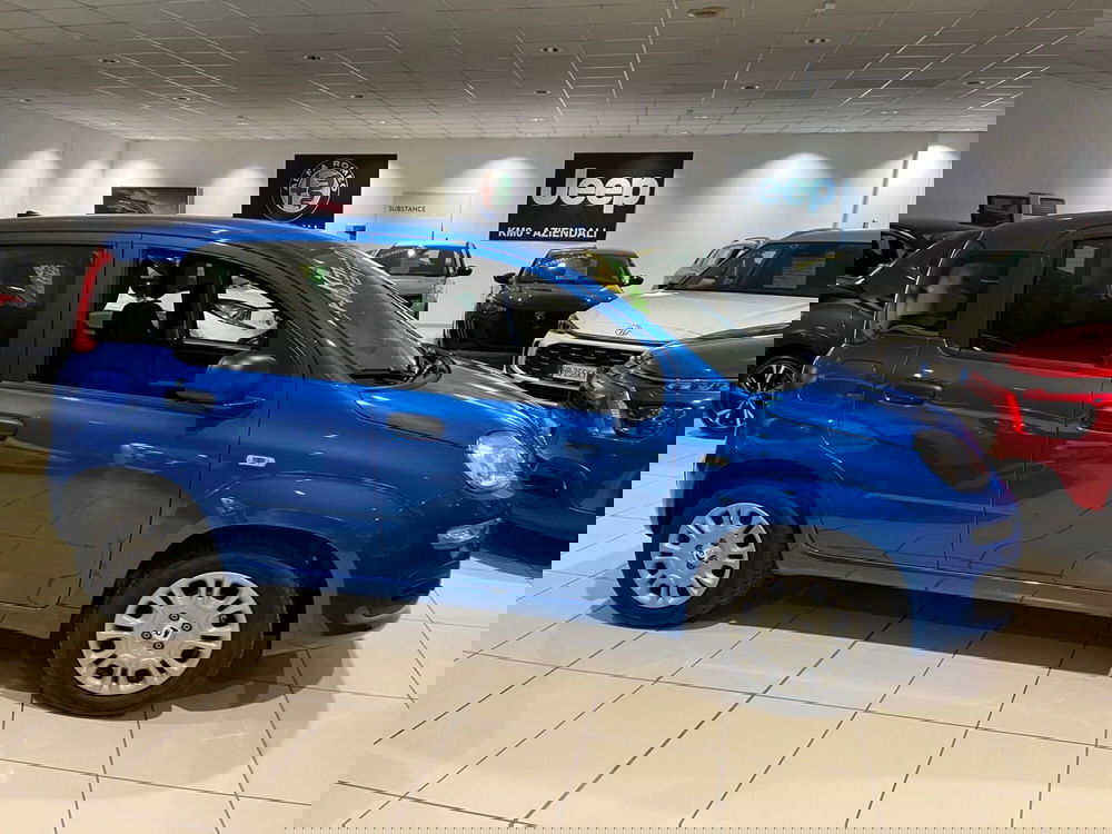 Fiat Panda Cross nuova a Milano (6)