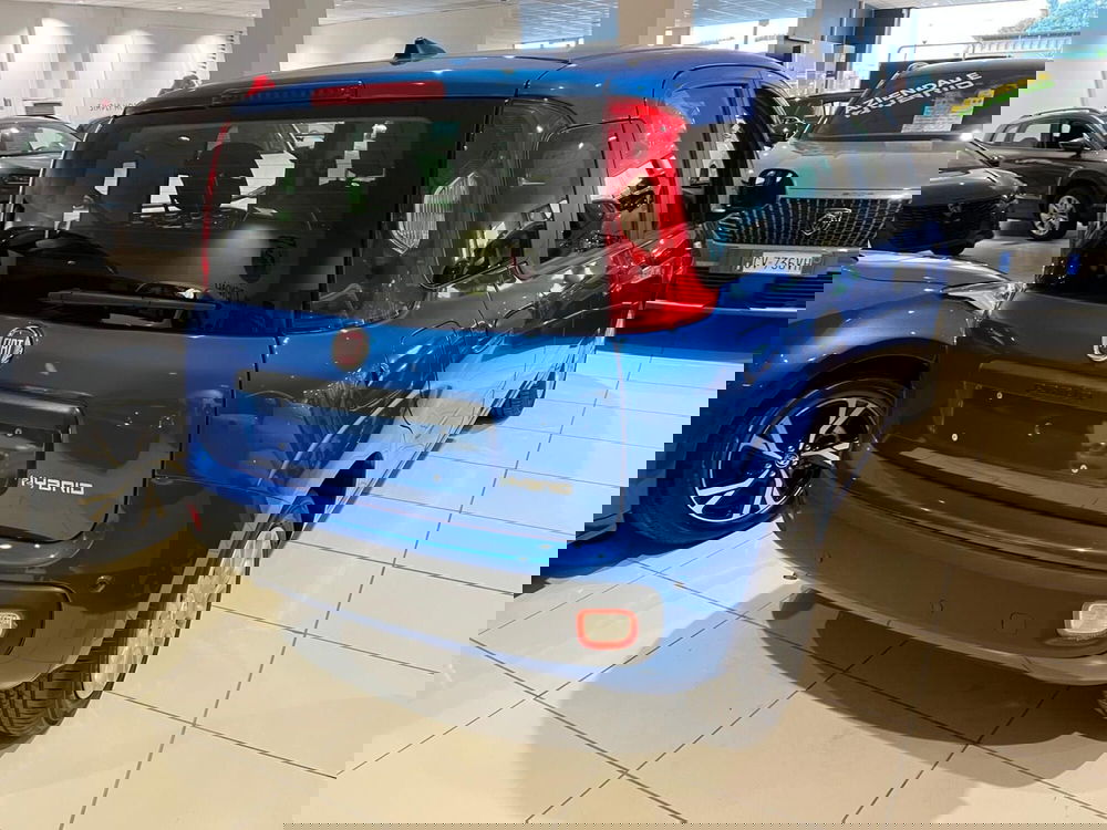 Fiat Panda Cross nuova a Milano (9)