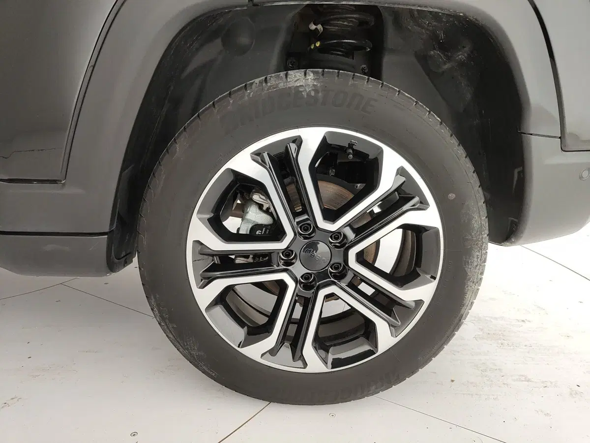 Jeep Compass usata a Caserta (11)