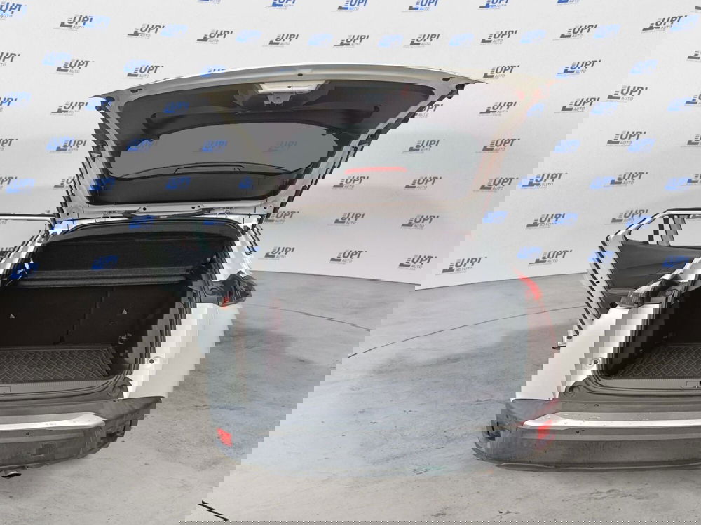 Peugeot 2008 usata a Prato (11)