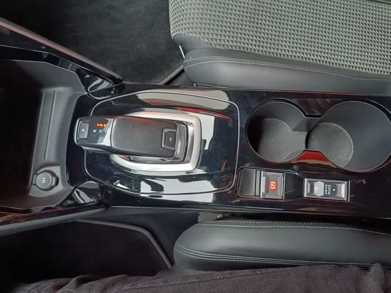 Peugeot 2008 usata a Prato (15)