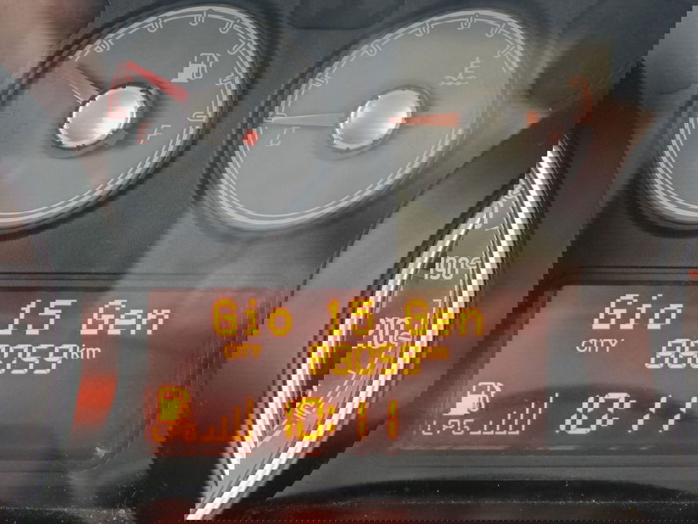 Fiat Punto usata a Prato (11)