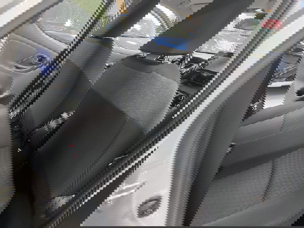 Toyota Yaris usata a Prato (9)