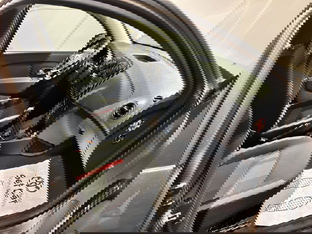 Dacia Sandero usata a Milano (13)