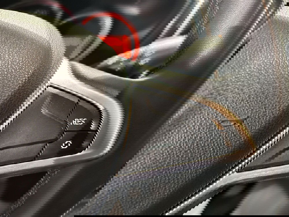 Dacia Sandero usata a Milano (17)