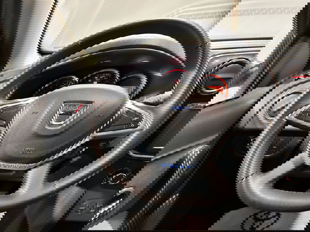 Dacia Sandero usata a Milano (8)