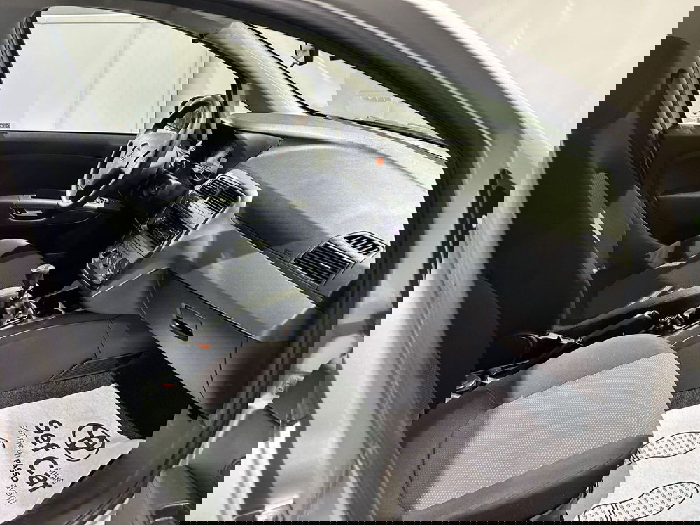 Fiat Grande Punto usata a Milano (12)