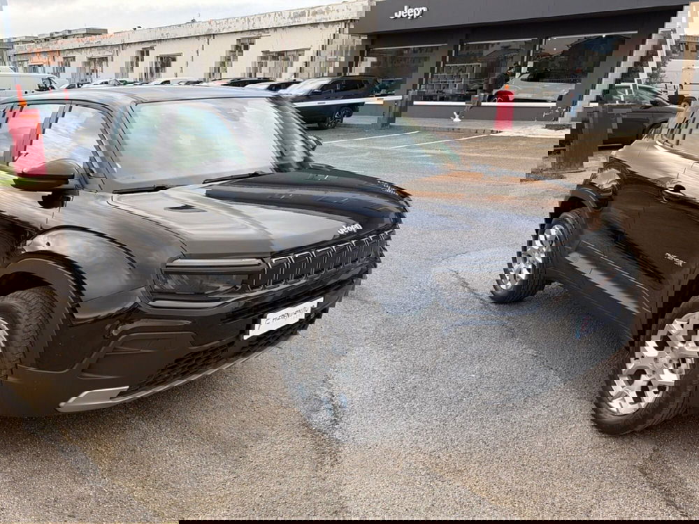 Jeep Avenger nuova a Campobasso (8)