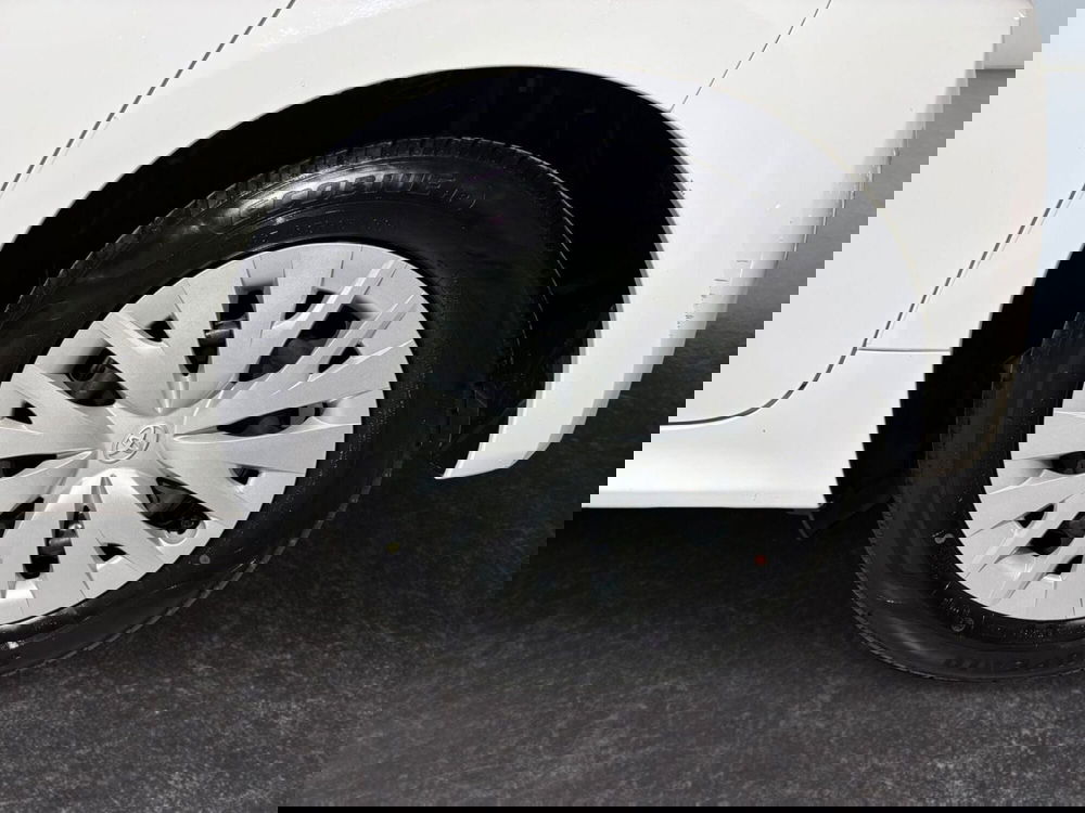 Toyota Yaris usata a Modena (12)