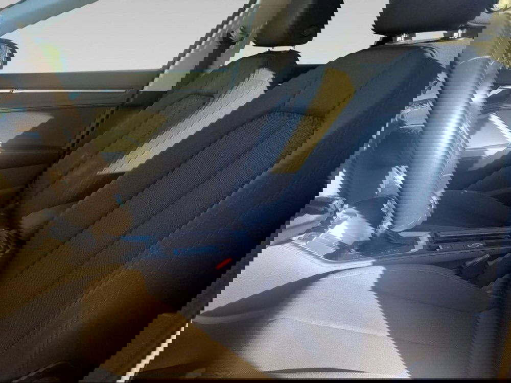 Audi Q3 Sportback usata a Livorno (10)