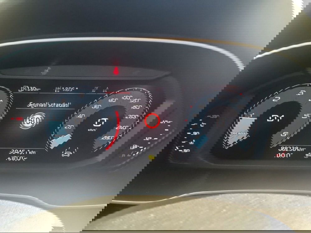 Audi Q3 Sportback usata a Livorno (7)