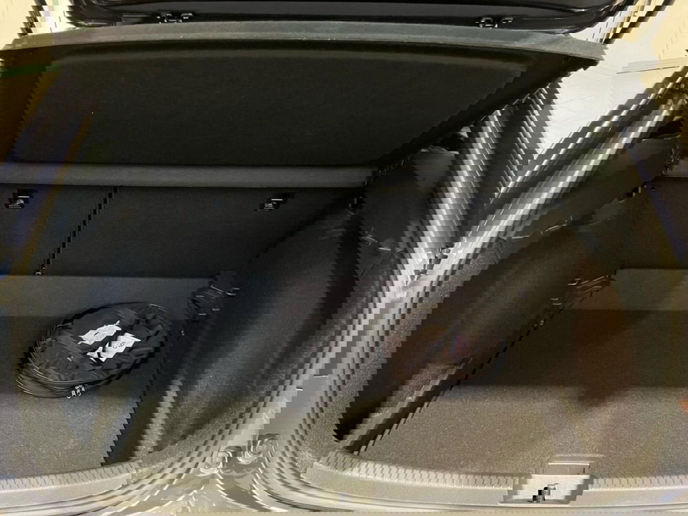 Volkswagen Taigo usata a Bologna (10)