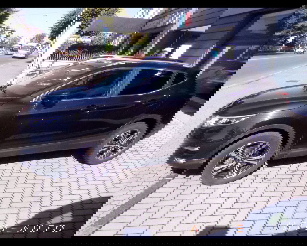Nissan Qashqai usata a Parma (2)