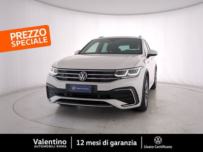 Volkswagen Tiguan 2.0 TDI 150 CV SCR DSG 4MOTION R-Line del 2021 usata a Roma