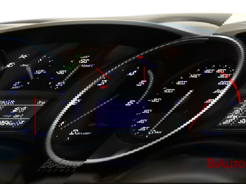 Alfa Romeo Giulietta usata a Firenze (11)