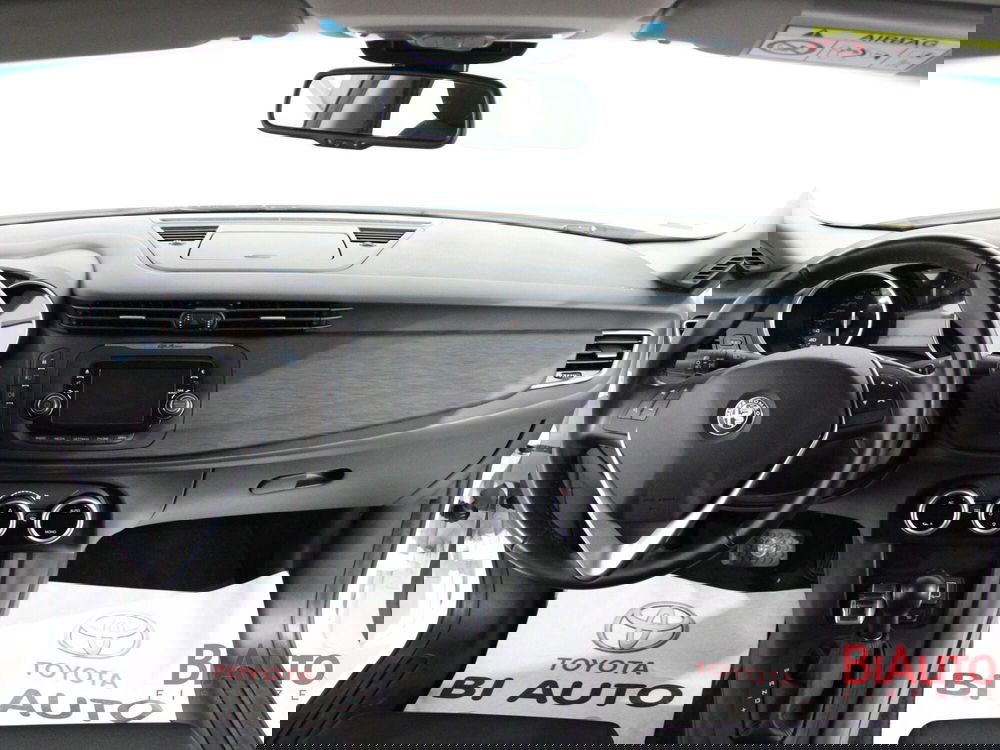 Alfa Romeo Giulietta usata a Firenze (9)