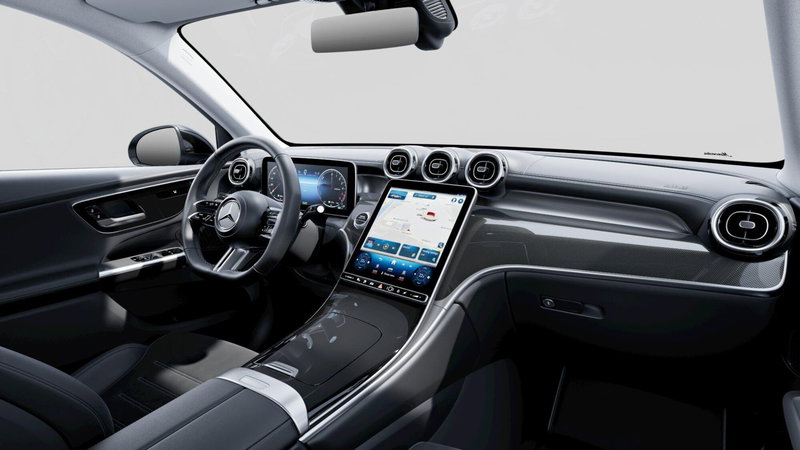 Mercedes-Benz GLC nuova a Milano (6)
