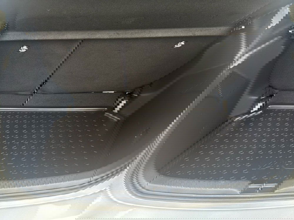 Toyota Yaris usata a Ferrara (17)