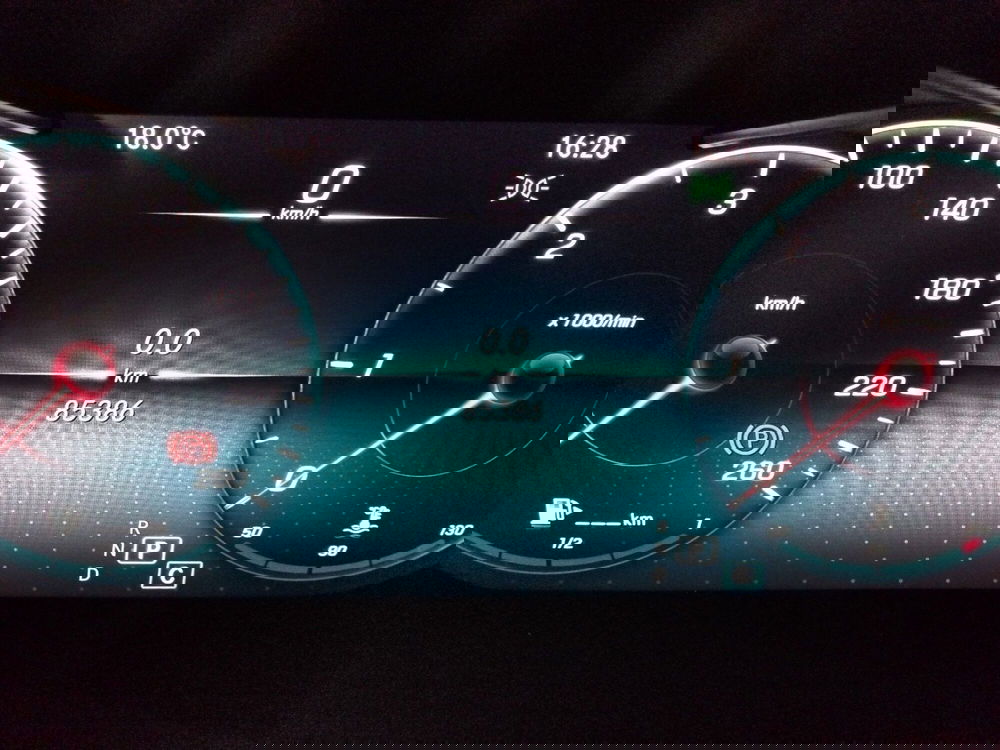 Mercedes-Benz GLC SUV usata a Pescara (10)