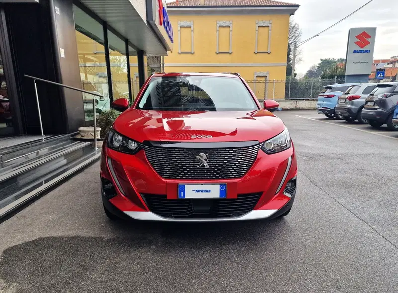 Peugeot 2008 usata a Milano (2)