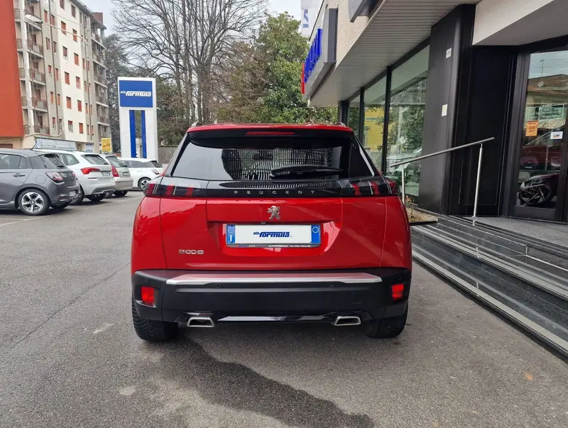 Peugeot 2008 usata a Milano (5)