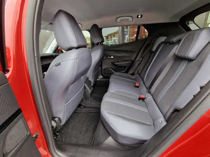 Peugeot 2008 usata a Milano (7)