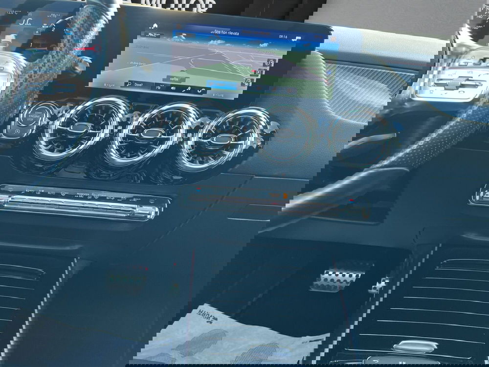 Mercedes-Benz GLA SUV usata a Cosenza (16)