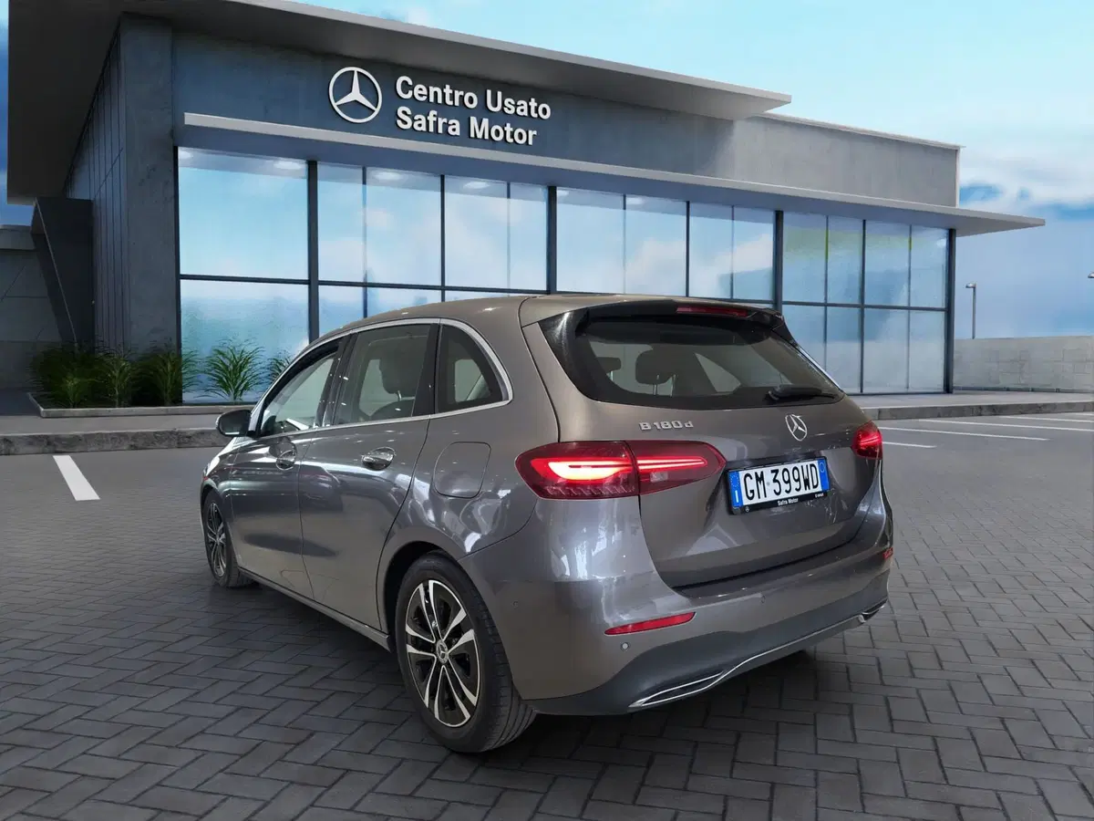 Mercedes-Benz Classe B usata a Cosenza (4)