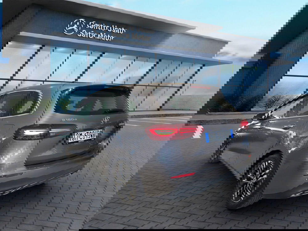 Mercedes-Benz Classe B usata a Cosenza (4)