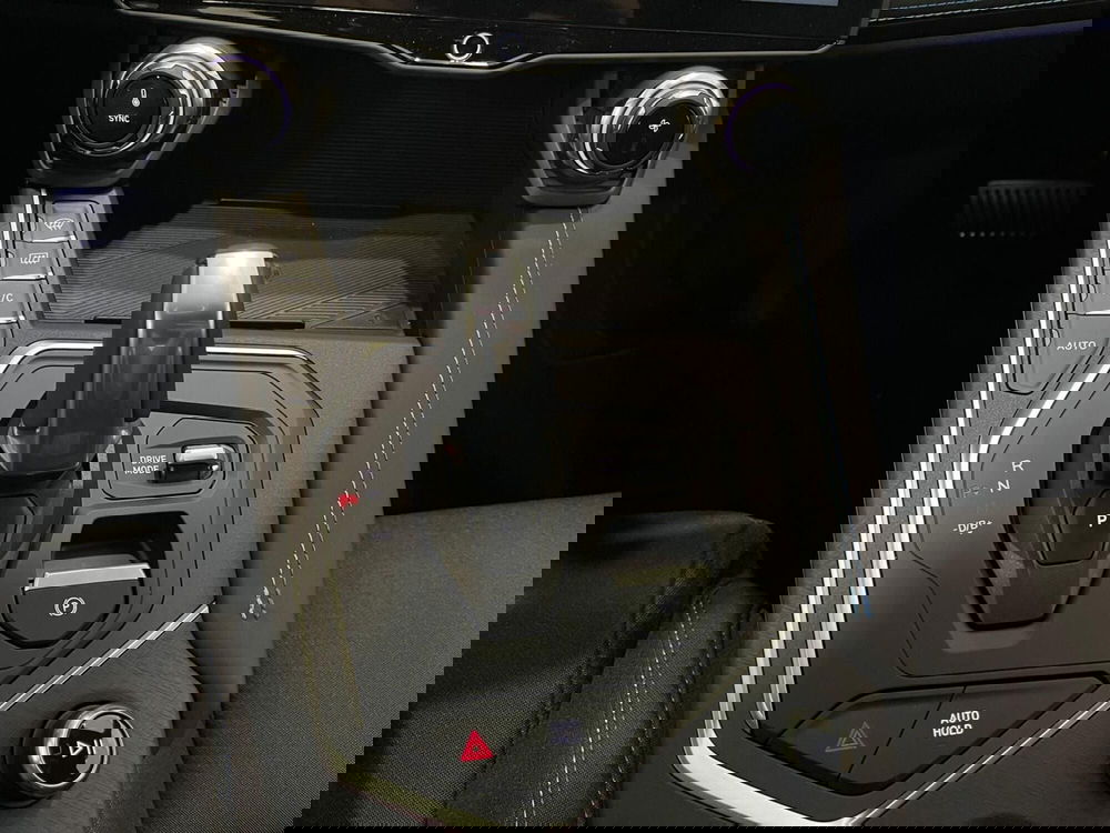 Lynk & Co 01 usata a Como (19)