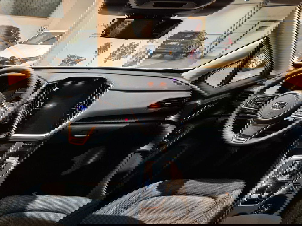 Subaru Crosstrek nuova a Como (8)