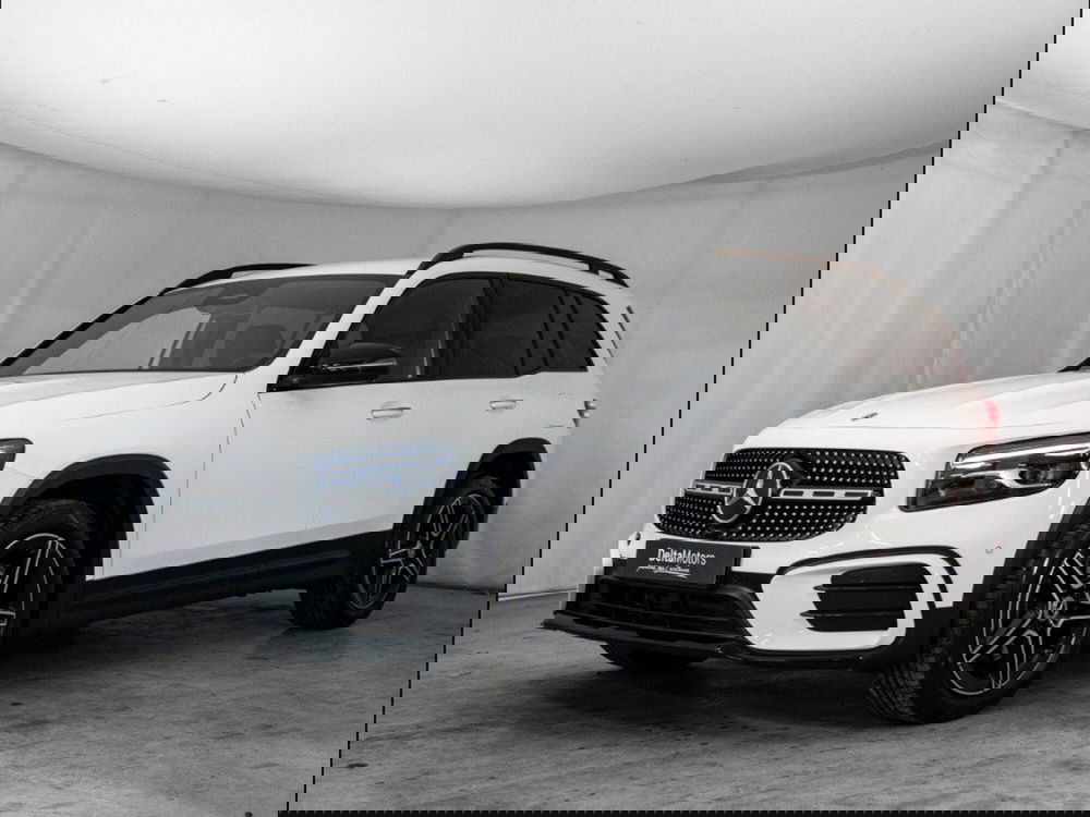 Mercedes-Benz GLB nuova a Macerata