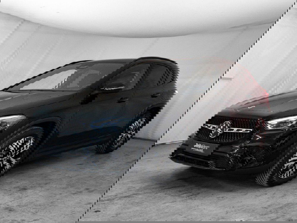 Mercedes-Benz GLA SUV nuova a Macerata