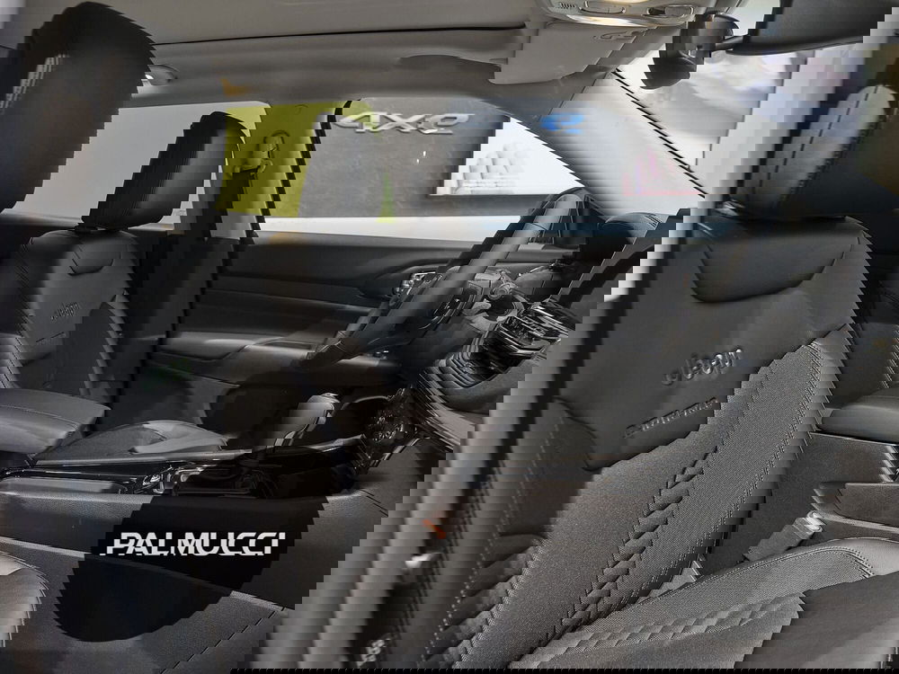 Jeep Compass nuova a Prato (13)