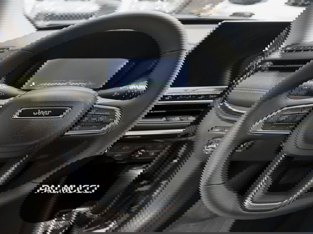 Jeep Compass nuova a Prato (5)