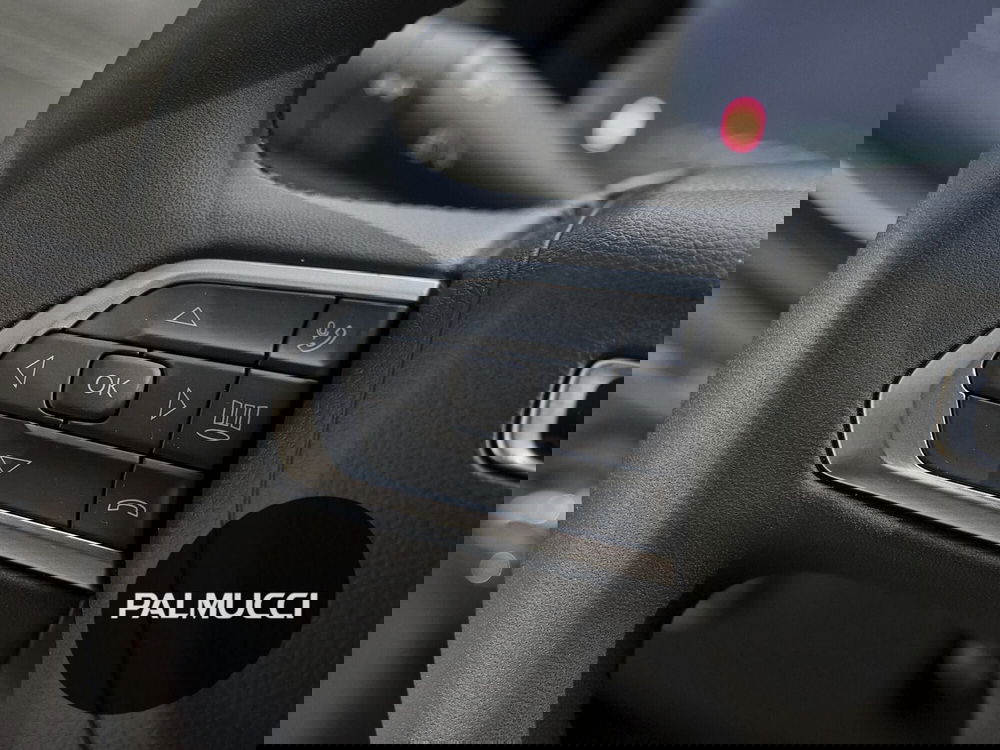 Jeep Compass nuova a Prato (6)