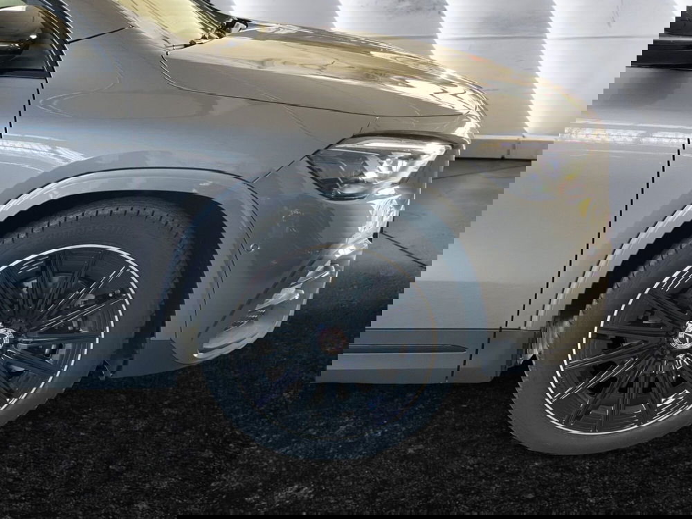 Mercedes-Benz GLA SUV nuova a Napoli (9)