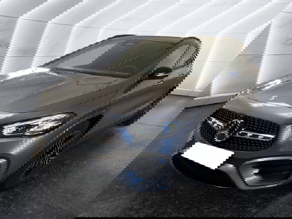 Mercedes-Benz GLA SUV nuova a Napoli