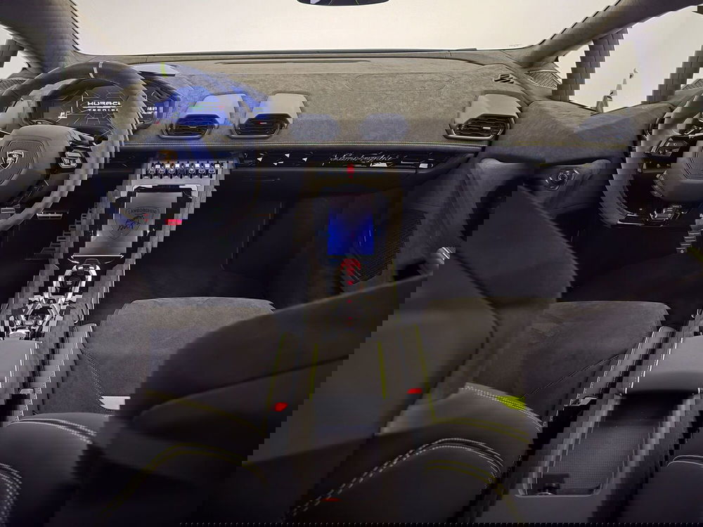 Lamborghini Huracán Coupé usata a Bologna (12)