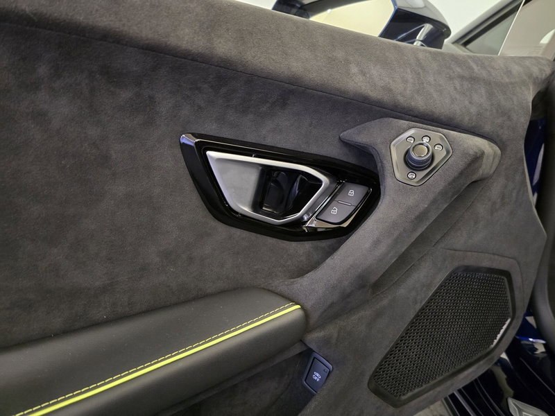 Lamborghini Huracán Coupé usata a Bologna (14)