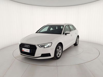 Audi A3 Sportback 30 g-tron S tronic Business del 2020 usata a Massa