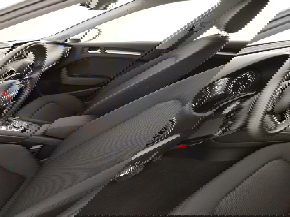 Audi A3 Sportback usata a Massa-Carrara (7)