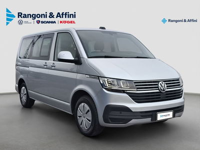 Volkswagen Veicoli Commerciali Caravelle 2.0 TDI 150CV PC Trendline N1 del 2023 usata a Castegnato