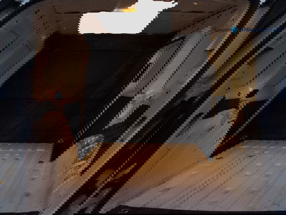 Volkswagen Veicoli Commerciali Caddy usata a Brescia (14)