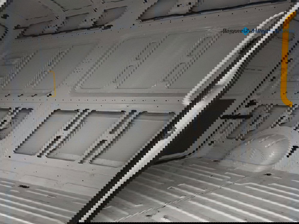 Volkswagen Veicoli Commerciali Crafter Furgone usata a Brescia (13)