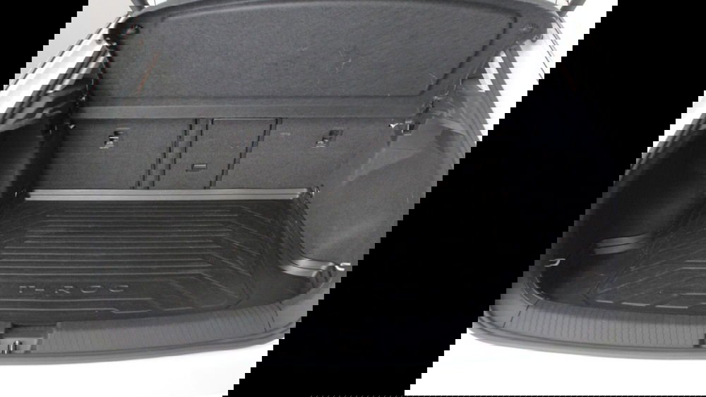 Volkswagen T-Roc usata a Palermo (10)