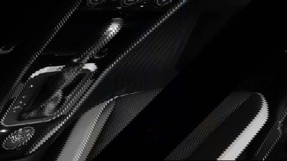 Volkswagen T-Roc usata a Palermo (18)