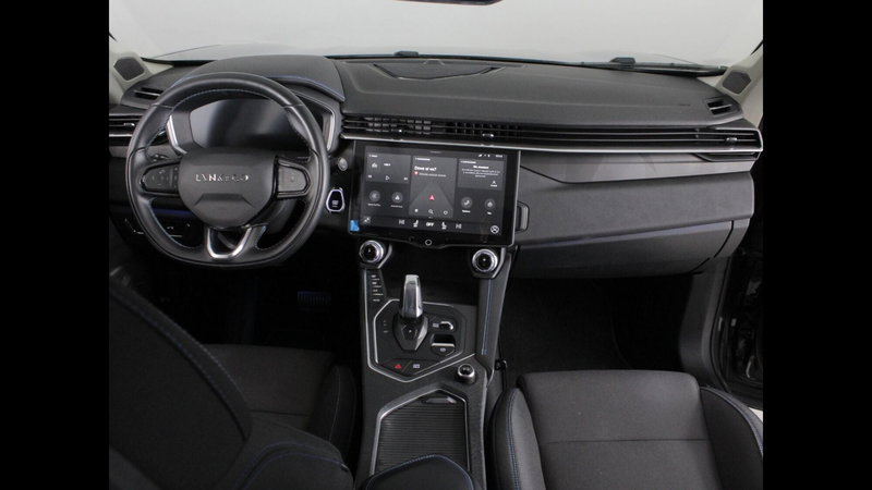 Lynk & Co 01 usata a Palermo (8)